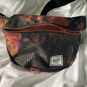 herschel fanny pack